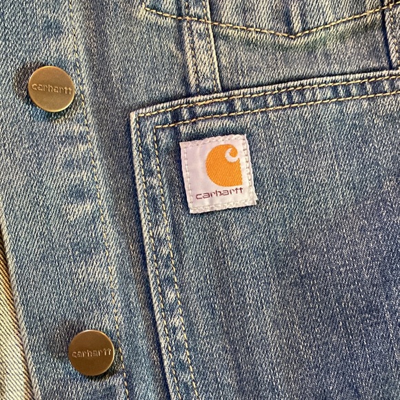 SOLD!! NWOT Women’s Carhartt Rugged Flex Denim Jacket - Picture 2 of 6